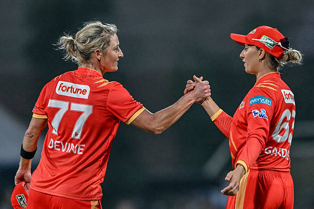 DC W vs GG W: Ashleigh Gardner and Sophie Devine