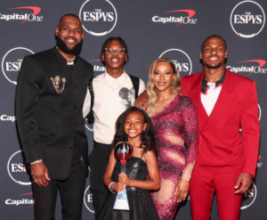 LeBron James Wife Savannah James: The Powerful Force Behind a Living Legend